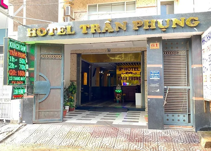 Tran Phung Hotel